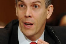 Duncan pushes back against private lenders
