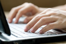 Can Twitter use help improve grades? Some researchers think so