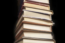 Campus libraries use tech to streamline student searches, staff work