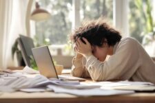 Can GenAI fight academic burnout?